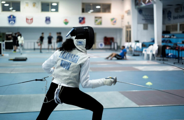 Learn the Sport of Fencing 248AM