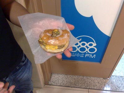 Burger in Donut